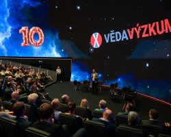 oslava v Planetariu